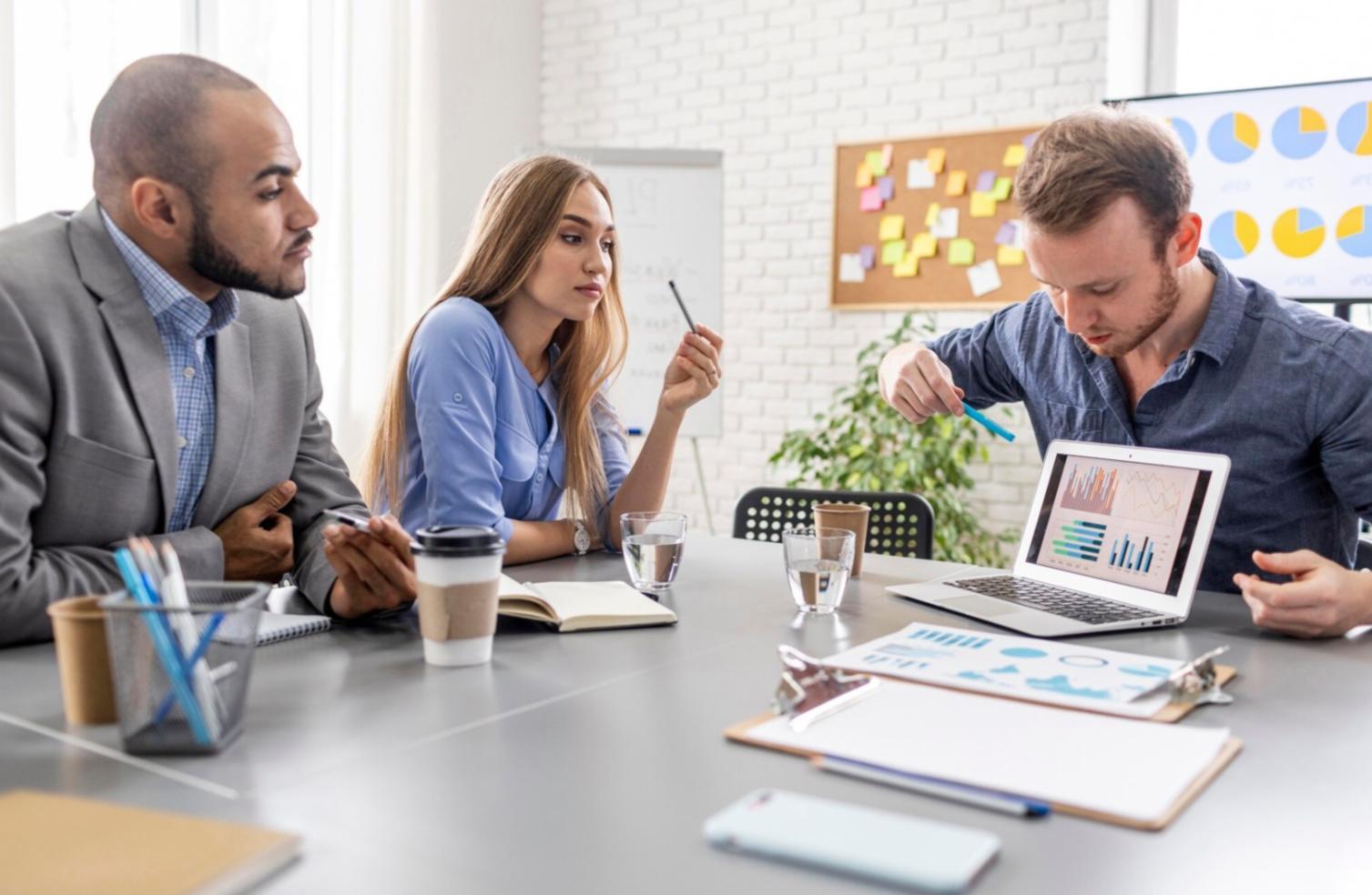 Environnement d'apprentissage moderne pour l'éducation financière